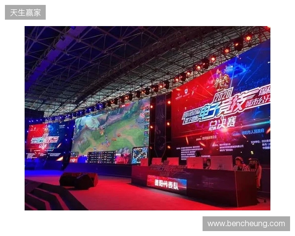 上海海港富盛经开6-1上海赛更达,李圣龙双响杨黔东获处子球